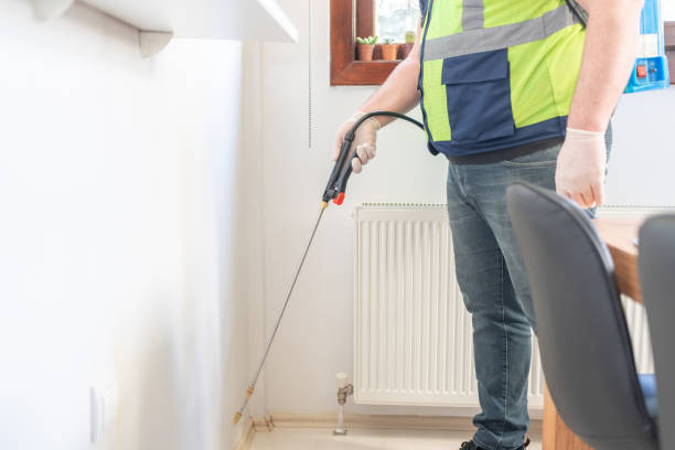 Best Exterminator Services  in Mckees Rocks, PA